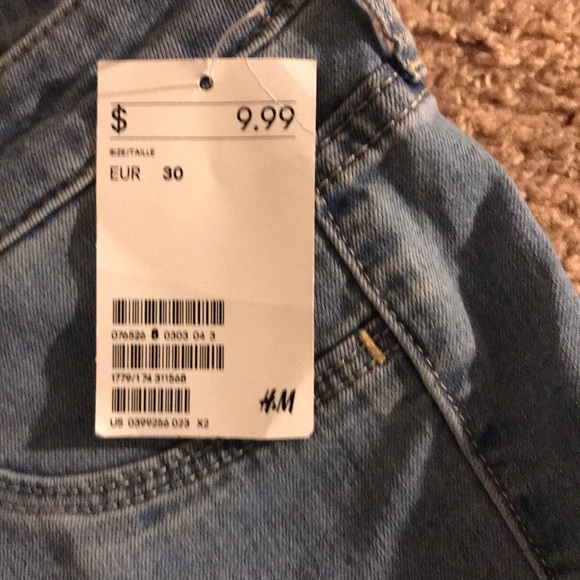 Jeans - Picture 2 of 2